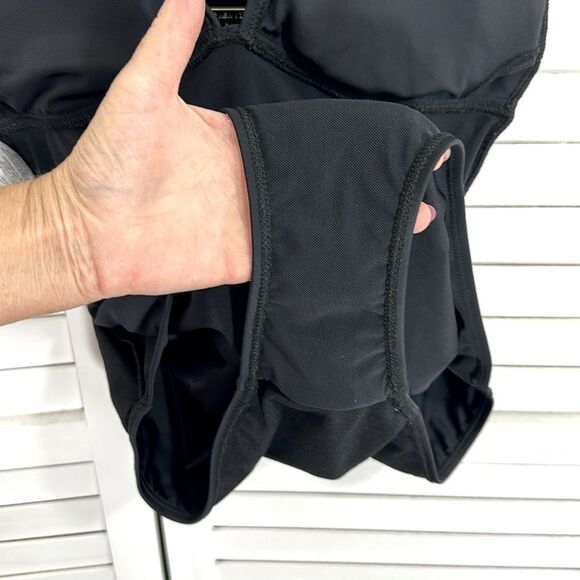 Jones NY Swimsuit One Piece Size Medium Black - Picture 11 of 14